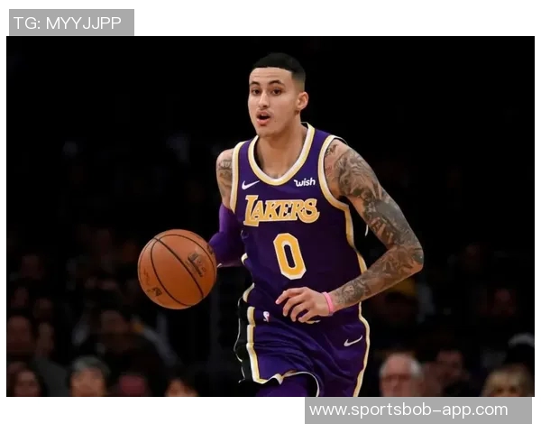 莱昂纳德状态火热近14场场均30分真实命中率超63表现惊艳 莱昂纳德状态火热近14场场均30分真实命中率超63表现惊艳